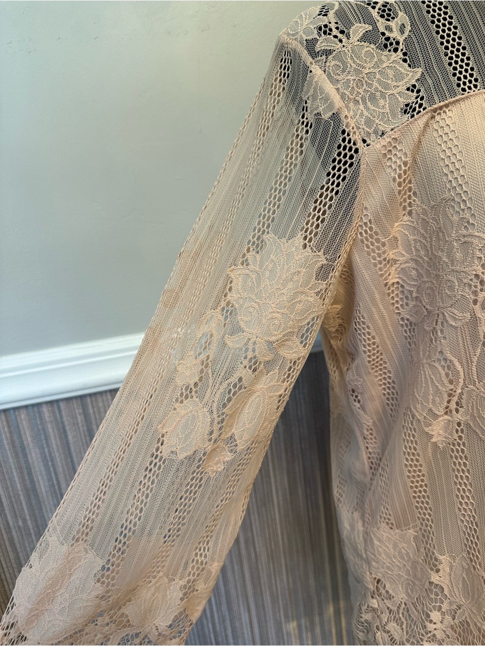 Ultra Pink Blush Floral Lace Mock Neck Long Sleeve Blouse XL - Picture 7 of 15